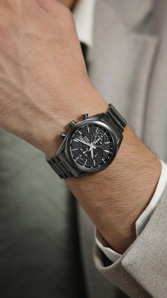 Seiko Мужские часы-хронограф на солнечной батарее SSC773P1