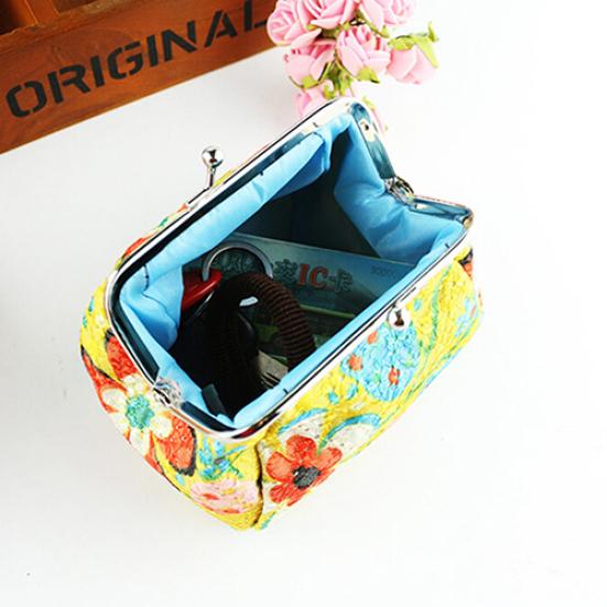 Women Fashion Cute Flowers Embroidered Case Wallet Card