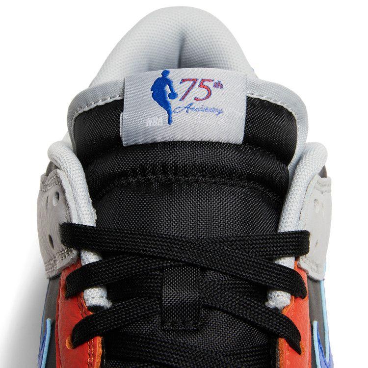 Men's Sneakers Nike Dunk Low EMB NBA 75th Anniversary Knicks Black/Racer Blue-Grey Fog-Orange