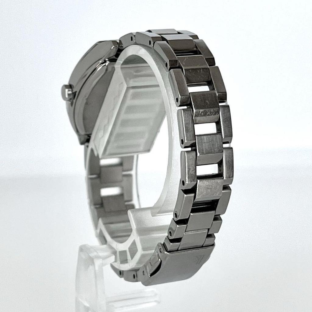 [In operation] Polished Seiko SEIKO LUKIA women's watch radio solar good condition silver dial s2449