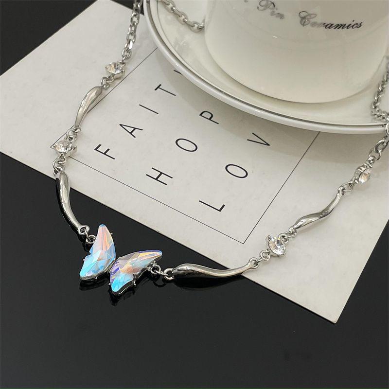 Блестящие бабочки подвески ожерелья для женщин девочек красочные изысканные ключичные цепочки ювелирные изделия аксессуары подарки