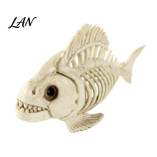Creepy Halloween Party Props Animal Skeleton, Realistic Fish Bird Spider Snake Cat Skeleton Spooky Model for Party, Haunted House, Graveyard