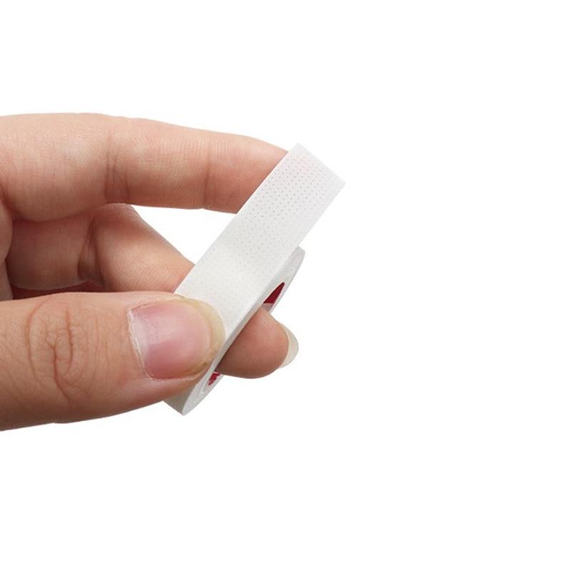 Одноразовая лента для изоляции накладных ресниц с отверстиями, дышащая лента