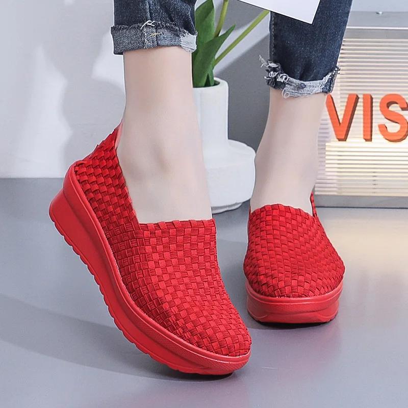 Мода Лето новые плетеные туфли ручной работы сетчатые туфли дышащие скошенные каблуки увеличивающие рост толстая подошва повседневные женские туфли