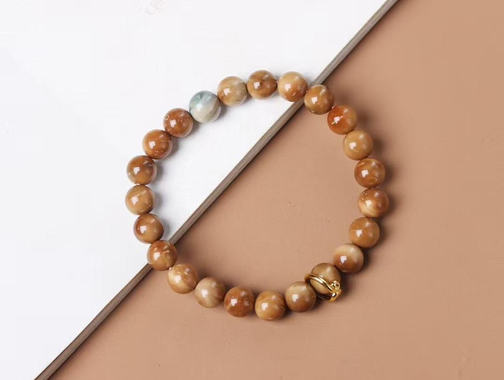 Natural Kukudo Beaded Bracelet: Retro Buddhist Unisex Stackable with High Oil Density Beads.