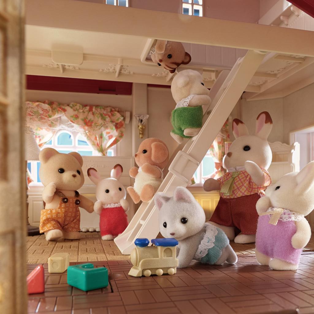Дом Sylvanian Families Дом с красной крышей Секретная комната в Har51 ST Маркированный Игрушечный кукольный домик для детей от 3 лет и Sylvanian Epoch [Большой - Мансарда]