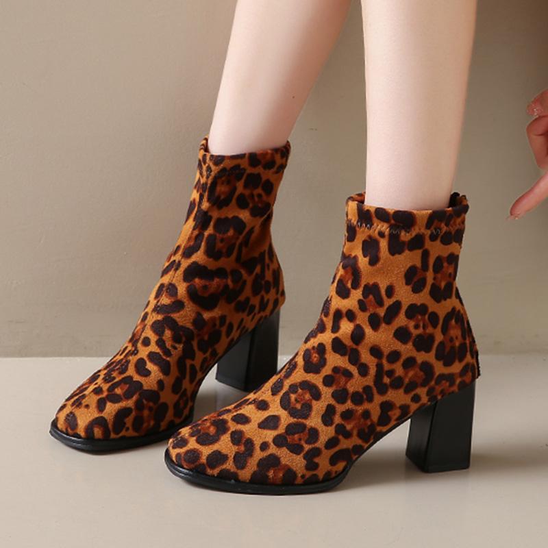 Модные замшевые ботильоны с леопардовым принтом, женские туфли на высоком каблуке, элегантные массивные ботинки, трендовые ботинки челси 2025 года, туфли-лодочки, новые готические женские ботинки