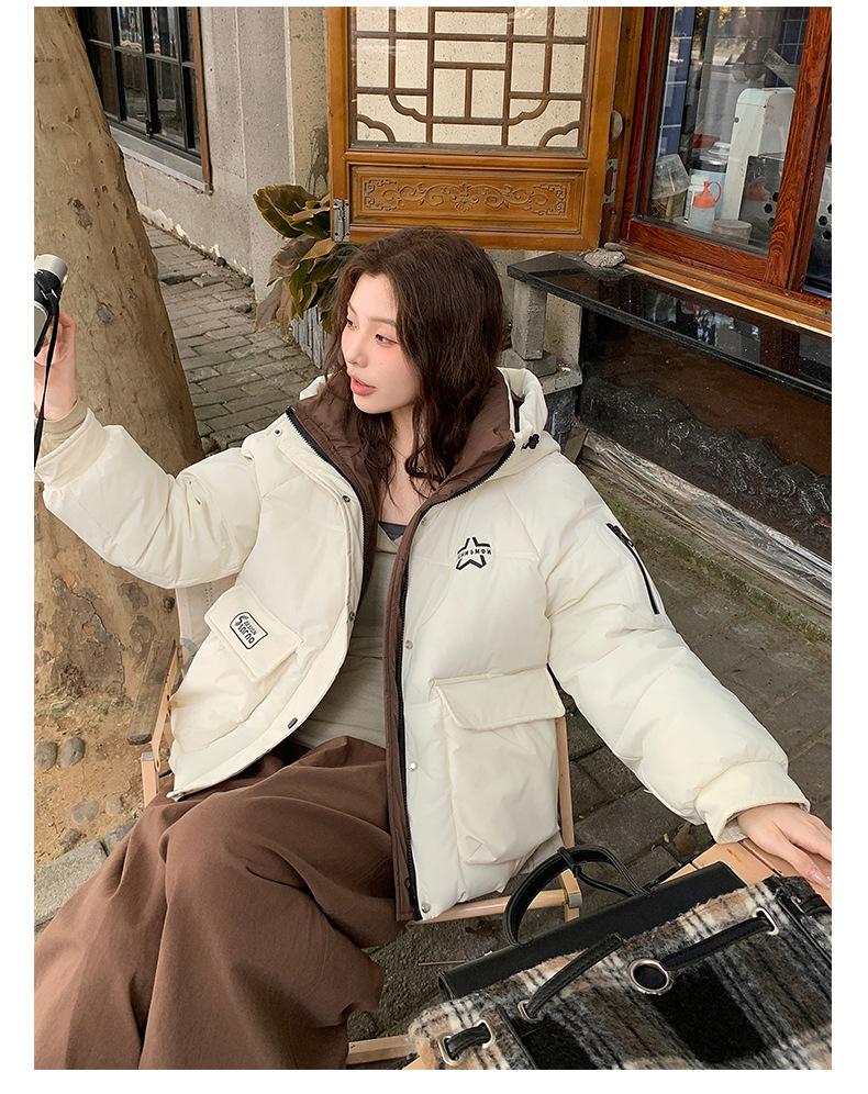 Женская короткая теплая зимняя куртка с капюшоном