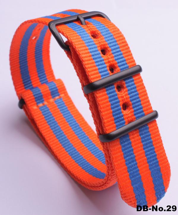 Черный нейлоновый и парусиновый ремешок для часов с вакуумно-нанесенной застежкой