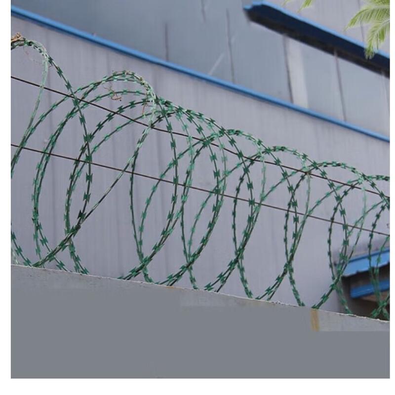 Hot-Dip Galvanized Spiral Barbed Wire Security Fence