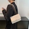 2023 Spring New Retro Shoulder Bag Women's Rhombic Chain Bag Small Square Bag Street Fashion