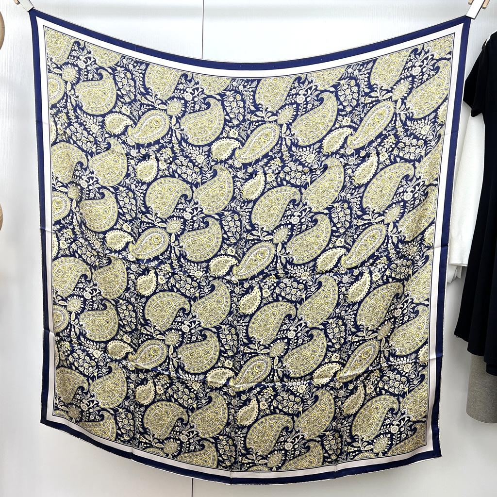 Retro Cashew Flower Mulberry Silk Scarf Women'S Summer Air-Conditioned Room Shawl With Skirt Vest Atmospheric Gift