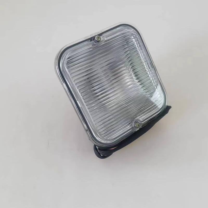 Задний фонарь в сборе Dongfeng EQ2102/EQ1118GA