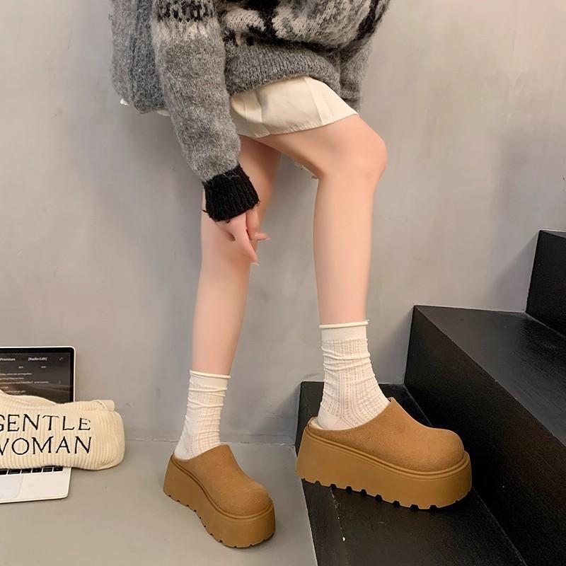 Женские кожаные толстоподошвенные новые маленькие полушлепанцы с закрытым носком, тапочки из хлопка для улицы