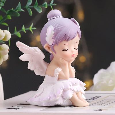 Фигурка девушки, реалистичный мультфильм, мини-автомобиль, украшение, статуя ангела, домашний декор