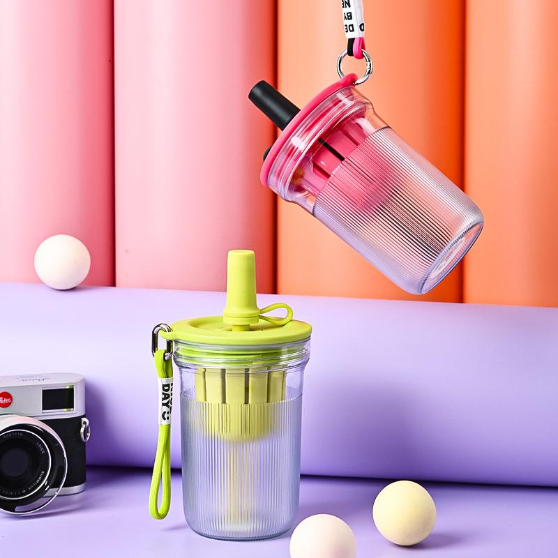 16.3oz Colorful Water Cup With Tea Infuser Straw Portable Outdoor Sports Bottle With Lanyard Isolating Chamber Design for Summer