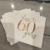 Тост за 60 лет Салфетки Праздничные принадлежности для празднования 60-летия Подарок Ланч Ужин Вечеринка Декор стола Бумажные салфетки