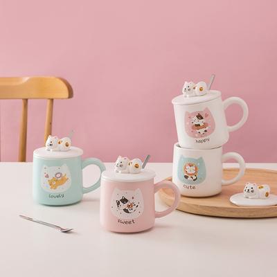 Мультяшная милая керамическая кружка с крышкой, ложкой, молочная кофейная чашка, креативный и практичный подарок, кружки для воды, молока, сока, напитков