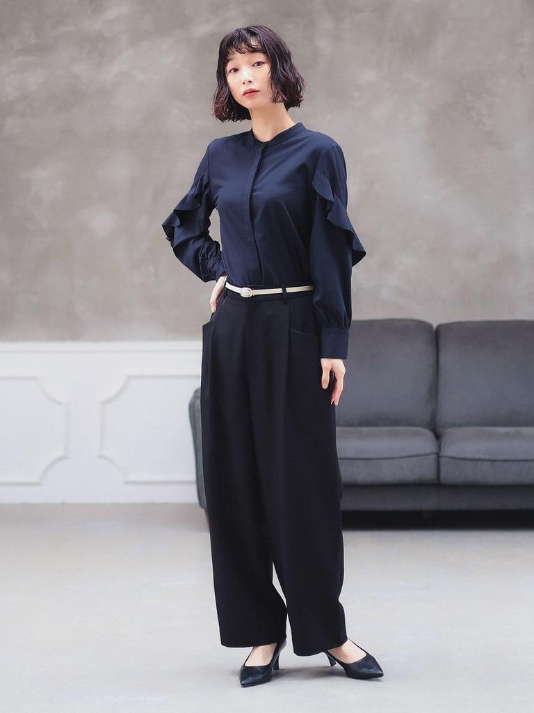 В:MING LIFE STORE by BEAMS Женские брюки с широкими карманами и складками (Размер S-M) черный