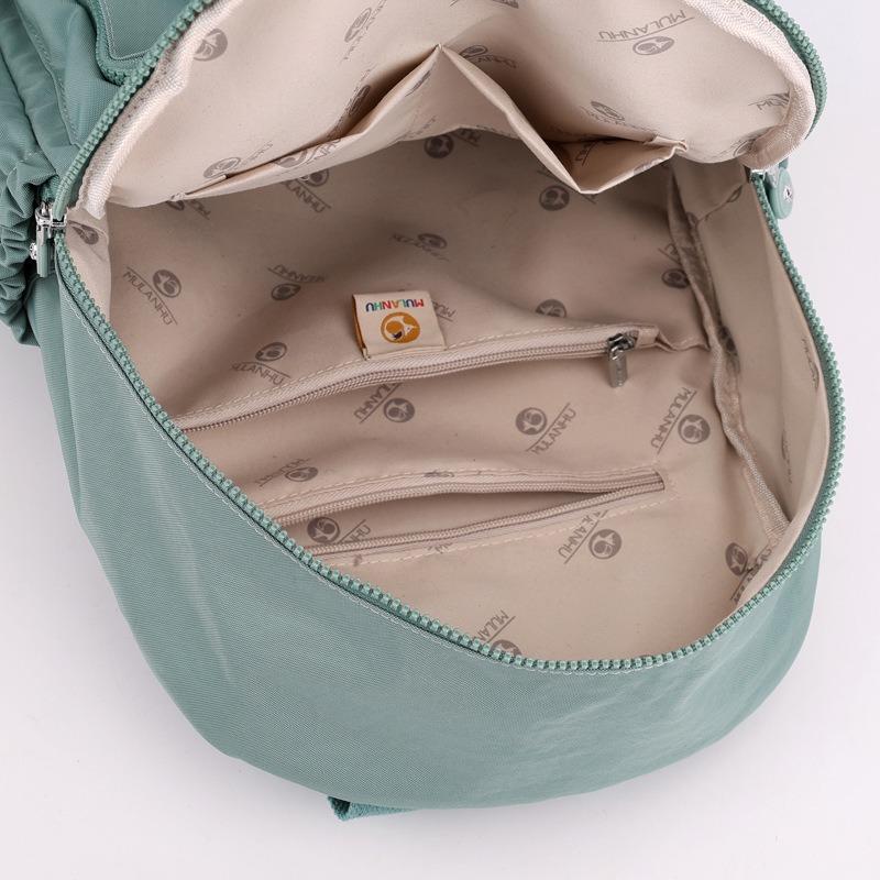 Летний новый рюкзак легкий брызгозащищенный рюкзак повседневный многосекционный дорожный нейлоновый рюкзак женский тренд
