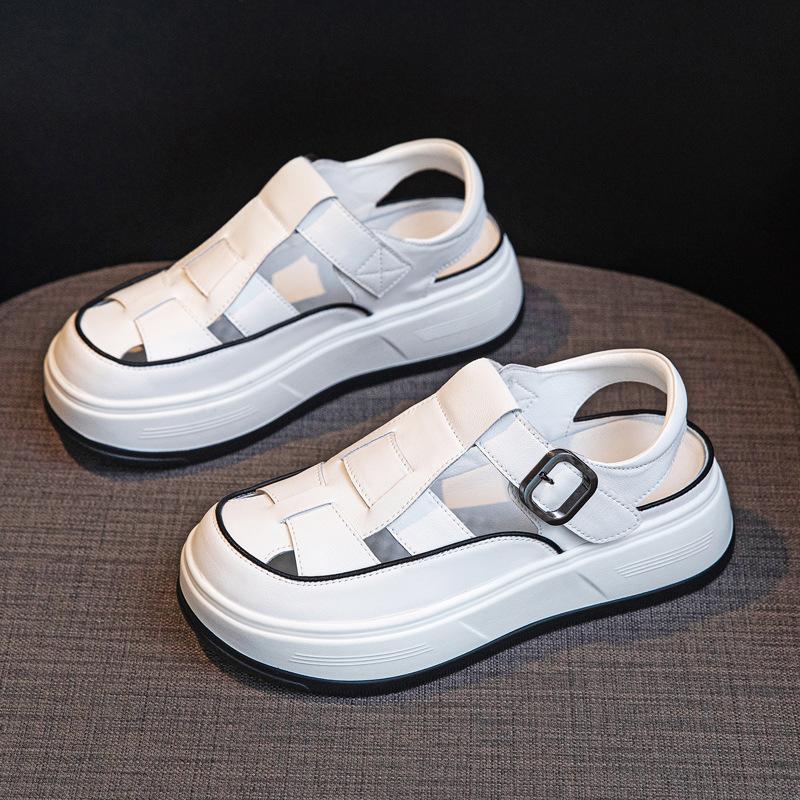 Женские босоножки на платформе, кожаные римские босоножки Baotou, женская летняя новая обувь 2025 года с вырезами, повседневные сандалии