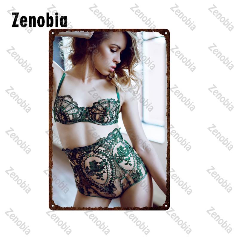 Сексуальная девушка металлический знак нижнее белье модель грудь и ягодицы металлический плакат черные чулки женщина декоративная жестяная пластина домашний декор