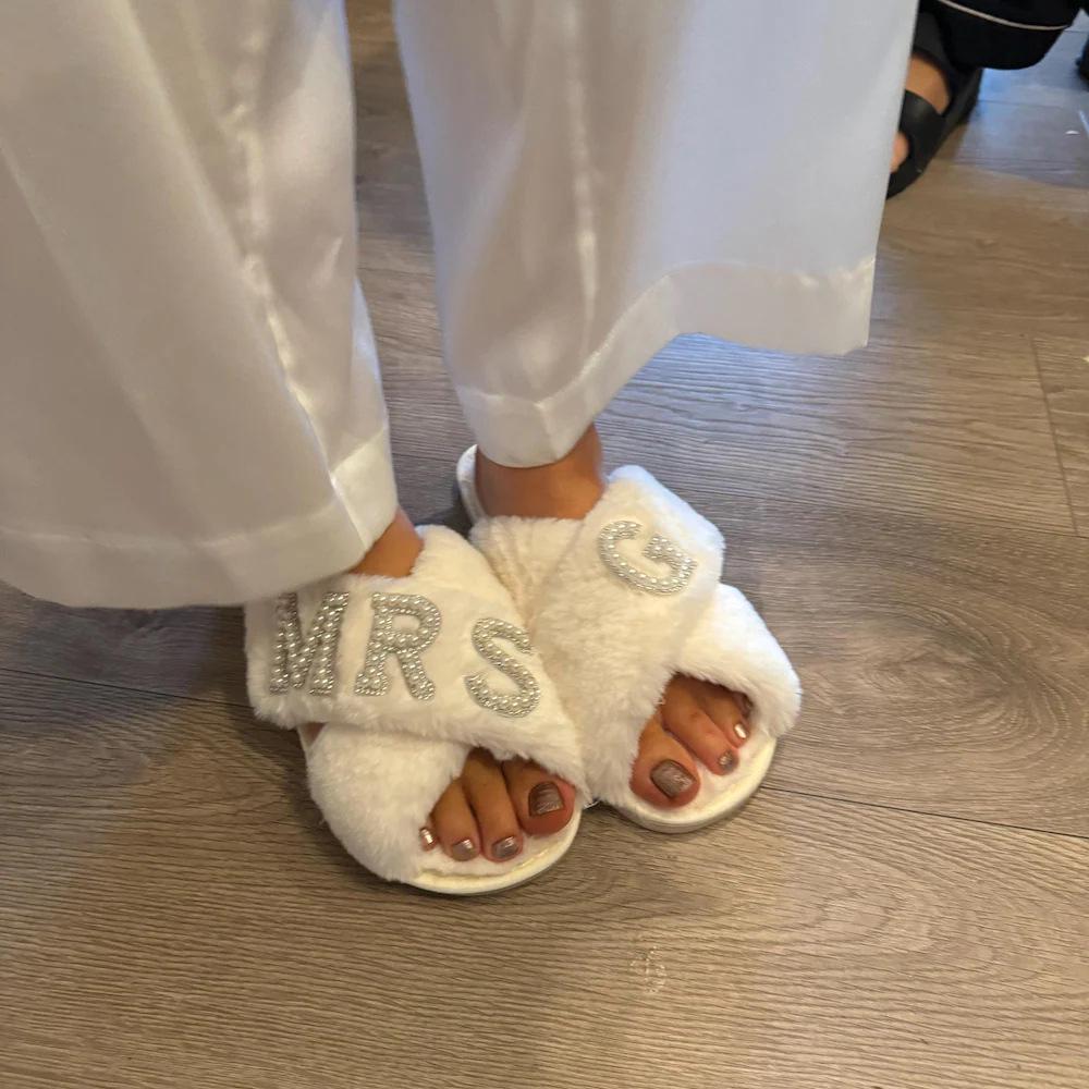 Pearl Letter MRS Plush Cross-Band Slippers for Bridesmaids