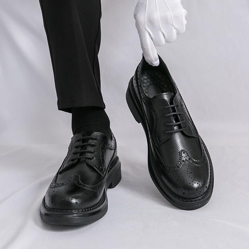 Прямые продажи с фабрики 2025 ретро круглый носок Брок гравировка мужской тренд деловой кэжуал кожаные туфли платформа 8211-R