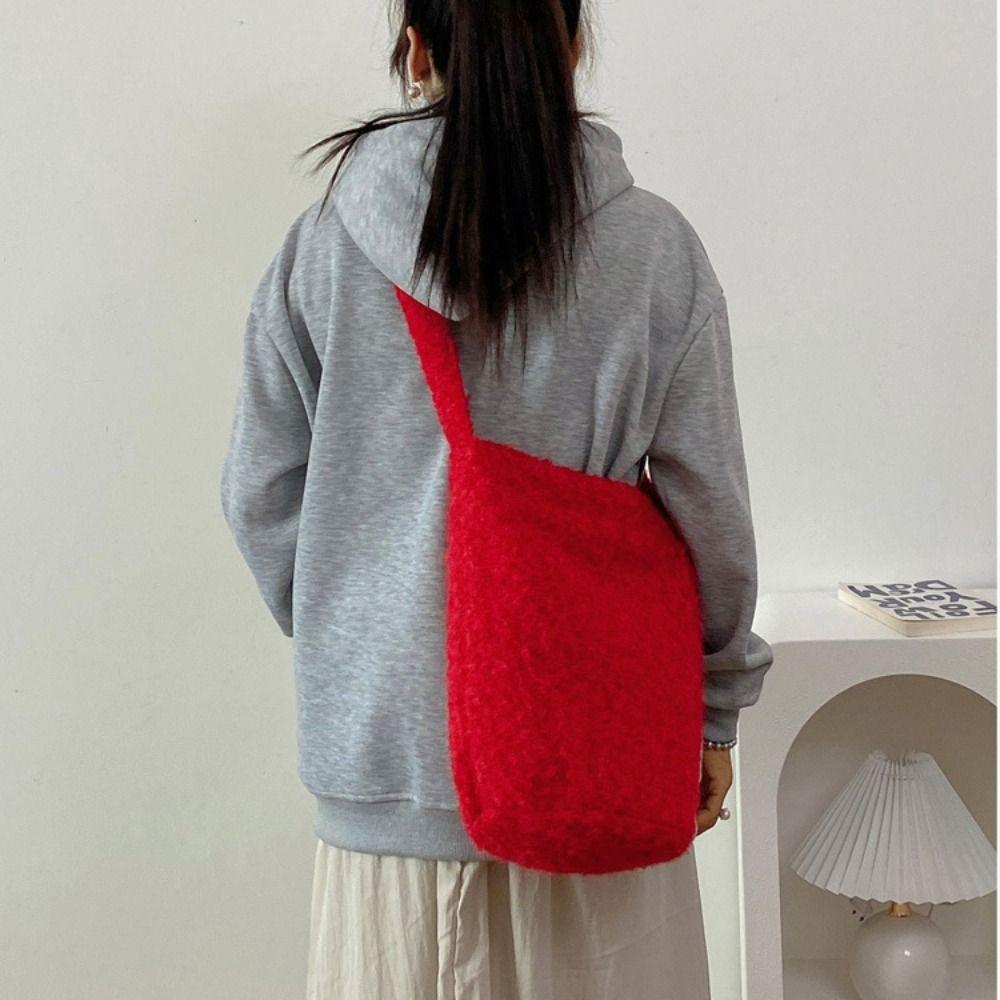 Cute Wool Tote Bag Sweet Shoulder Bag Portable Plush Bucket Bag Shopping