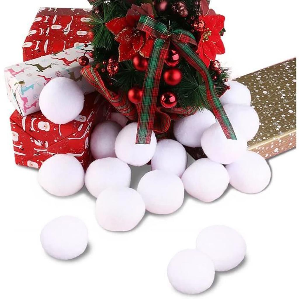 Snowballs Outdoor Snow Fight And Christmas Decorations Tree For Xmas