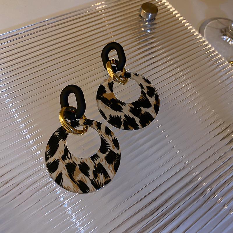 Leopard Print Exaggerated Earrings High-end and Stylish Retro Earrings European and American Style Earrings