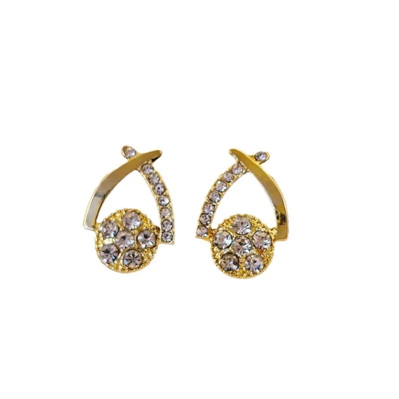 Korean Cross Big CZ Crystal Stud Earring for Women Golden Temperament Design Trend Simple Cute LOVE Wedding Zircon Girl Gift