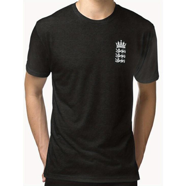 Мужская футболка с логотипом сборной Англии по крикету - Официально лицензировано Английским и Уэльским советом по крикету (ЕЦБ) Значок, Черный с Белым Эмблемой, Дышащий Короткий