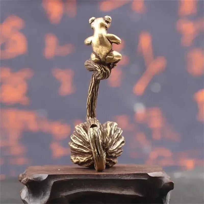 New Creative Shape Handmade Crafts Home Decor Retro Brass Lotus Seed Ornaments Animal Miniature Tea Pet Aroma Stove Gifts