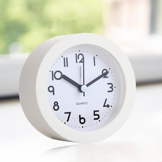 Аналоговый будильник с ночником, не тикающий, бесшумный, работающий от батареек, для спальни, настольный, цифровой
