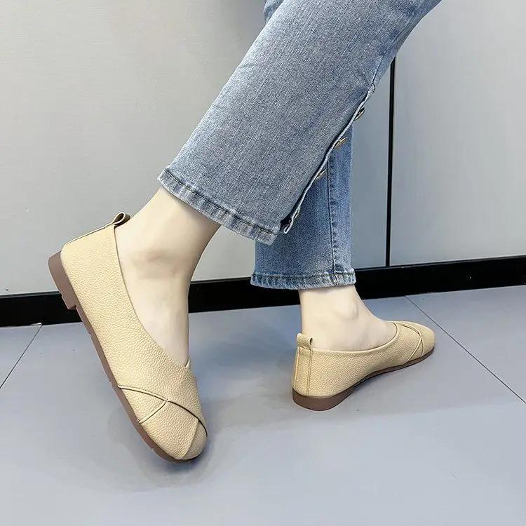 Женские кожаные лоферы без шнуровки, весенне-осенние модные балетки, женские повседневные милые туфли для медсестер с круглым носком на плоской подошве