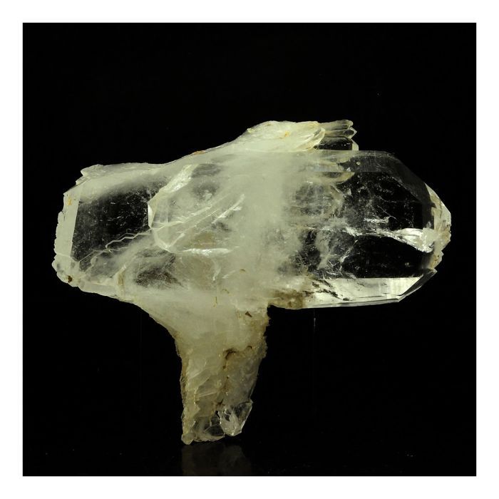 Pierres et Minéraux. Quartz à Ame. 56.0 ct. La Table, Chambéry, France..