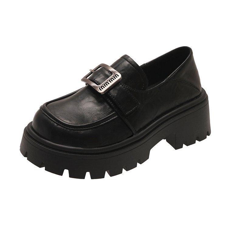 Черные туфли на платформе в ретро-британском стиле для женщин 2025 года, осень-зима, новая мода, универсальные с юбкой, маленькие кожаные туфли