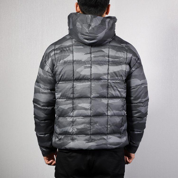 adidas Мужские пуховики Черный с капюшоном Умеренно стеганый пуховик FI2724