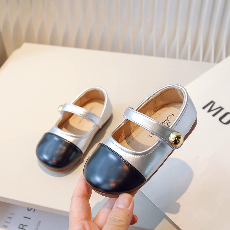 Повседневная обувь для девочек в корейском стиле, разноцветная, универсальная, мягкая, детская обувь из ПУ, простая, новая детская кожаная обувь, весна-осень 2024