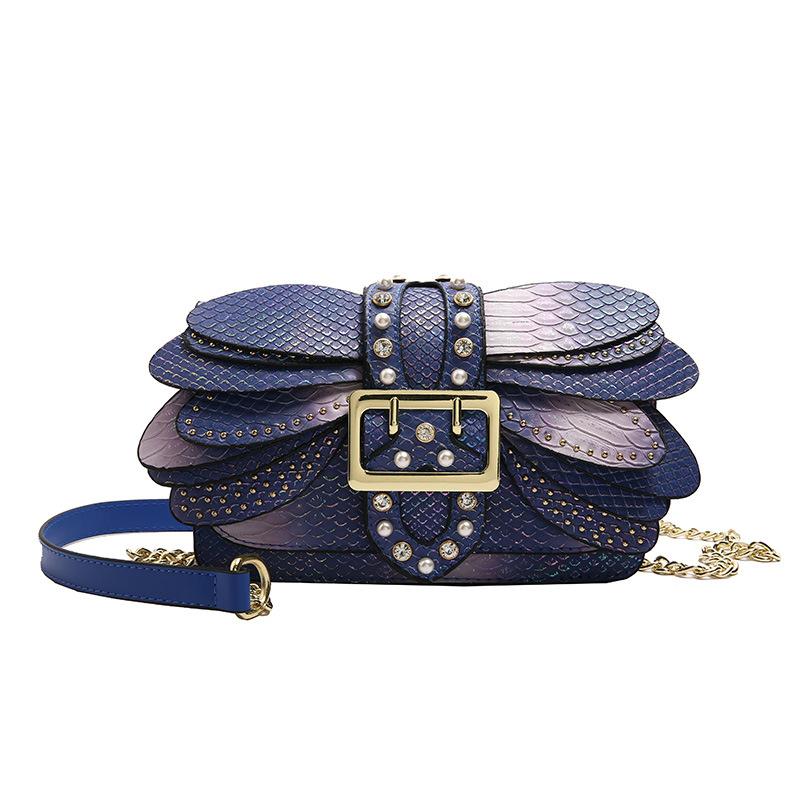 2025 Luxury Handmade Pearl Rivet Butterfly Wing Crossbody Shoulder Bag New Fashion Women Designer Handbag Retro Chain Square Bag