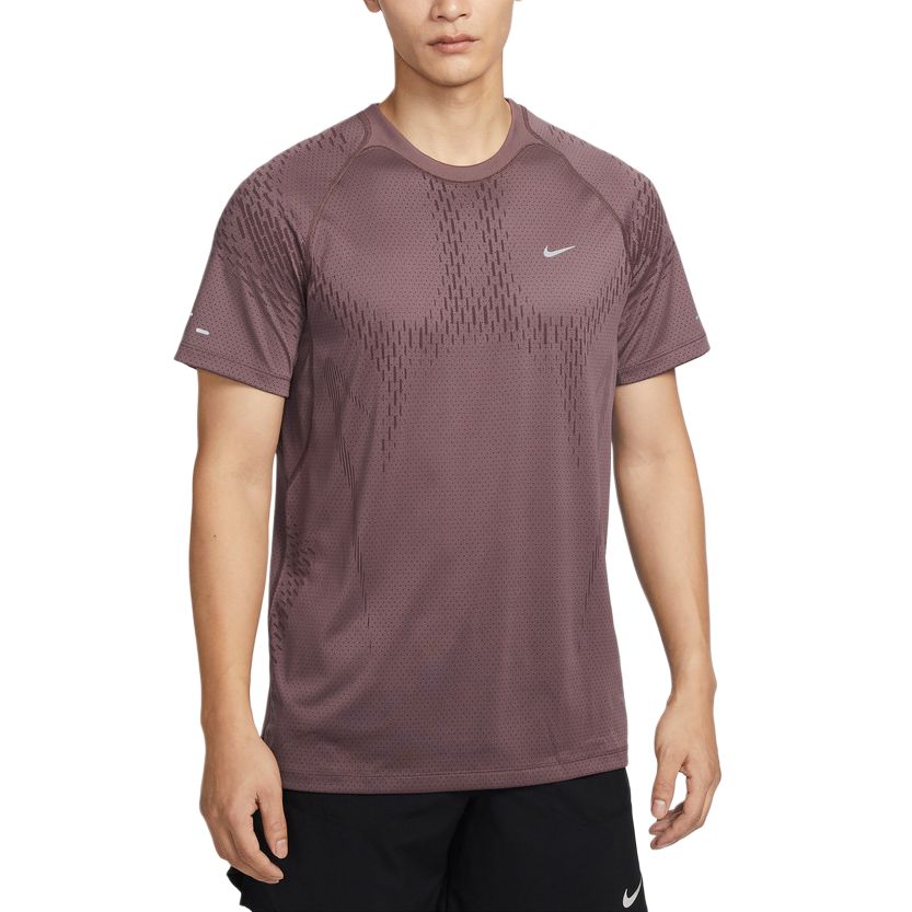 Nike Мужская футболка с коротким рукавом и круглым вырезом Nike Dfadv Stride Novelty Топы мужские IF2089503