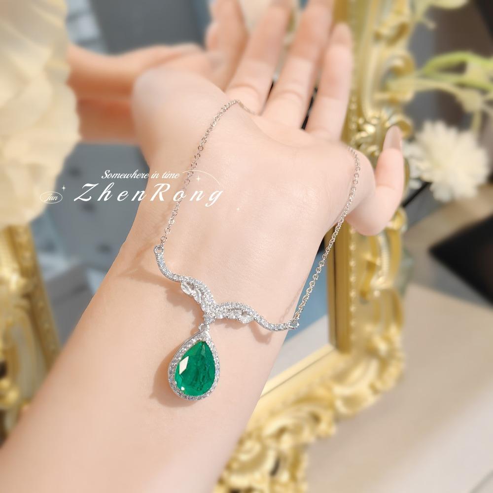 Emerald Necklace Women High Carbon Diamond Drop Pendant Luxury Dinner Party Cotton Collarbone Chain