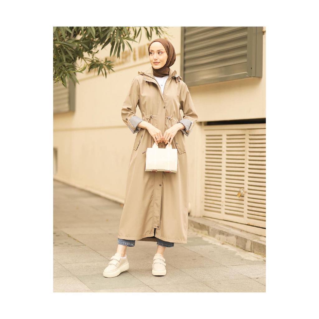Женский тренч в полный рост