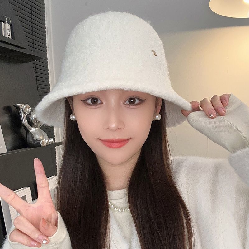 Lamb wool bucket hat autumn and winter femininity versatile top hat showing washbasin hat thickened warm hat