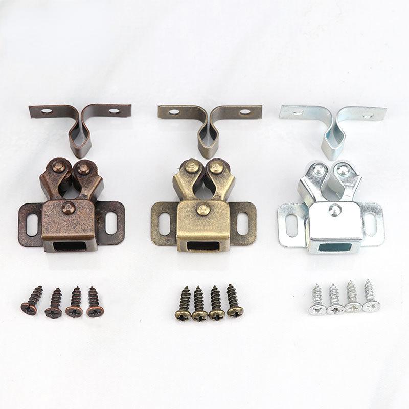Стопоры для мебельных дверей цвета античной меди, роликовая защелка для дверцы шкафа, двойные двойные защелки с ответной планкой и бесплатными винтами