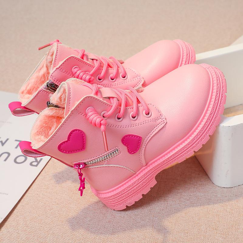 Девочки ботинки Мартин 2025 осень и зима новые детские кожаные ботинки бархатные короткие ботинки девочки одинарные ботинки иностранные ботинки принцессы