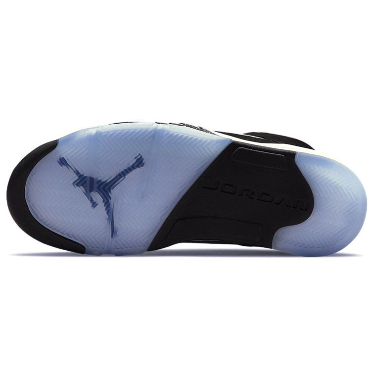 Мужские кроссовки Air Jordan 5 Retro Oreo 2021 черно-белые прохладно-серые CT4838-011