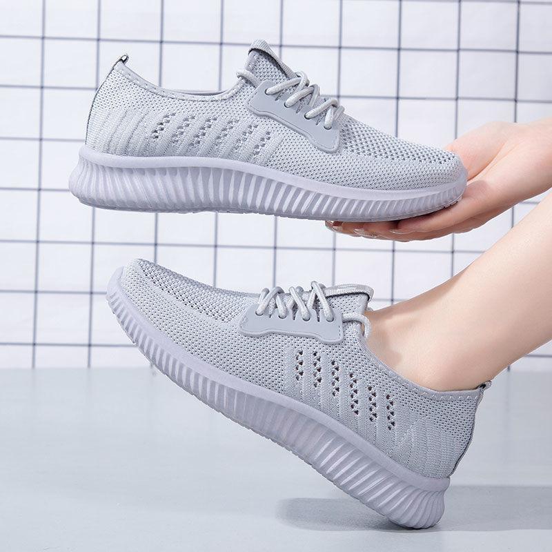 Women's Shoes 2024 New Casual Slip-on Breathable Wear-Resistant Non-Slip Lazy Sneakers Light Comfortable Mesh Surface Lady Shoes