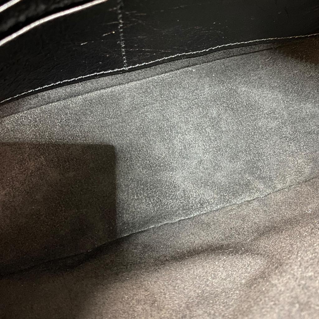 Подержанная женская сумка через плечо Christian Dior из черной кожи